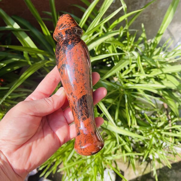 天然红曜石原石雕刻打磨水晶按摩棒摆件 - 图片 2