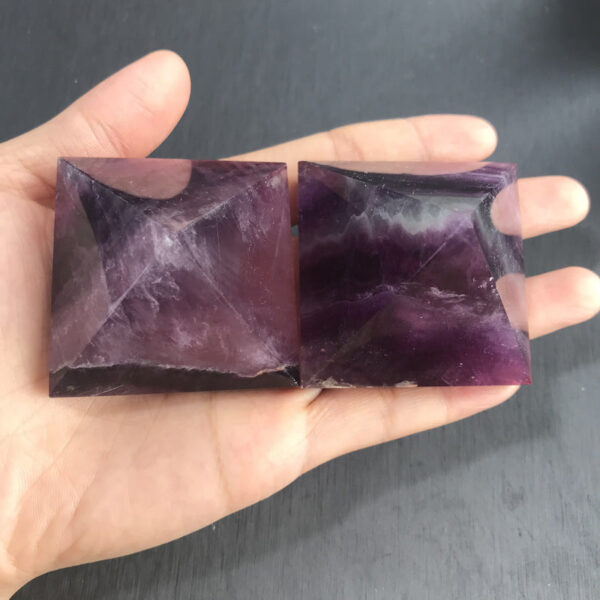 天然梦幻紫水晶金字塔 能量晶石 车载水晶工艺品摆件礼品 - 图片 3