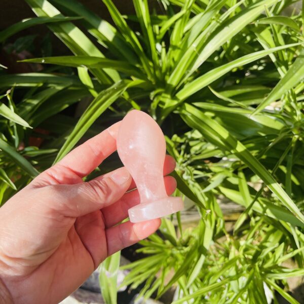 天然粉晶 红玉原石雕刻小灯泡水晶按摩棒摆件 - 图片 2
