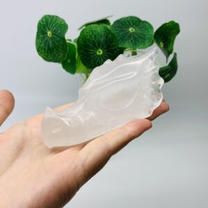 热销 天然水晶多种材质龙头原石雕刻水晶桌面摆件