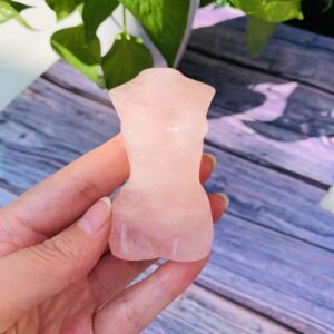 男模女模天然水晶多种材质原石雕刻件水晶摆件