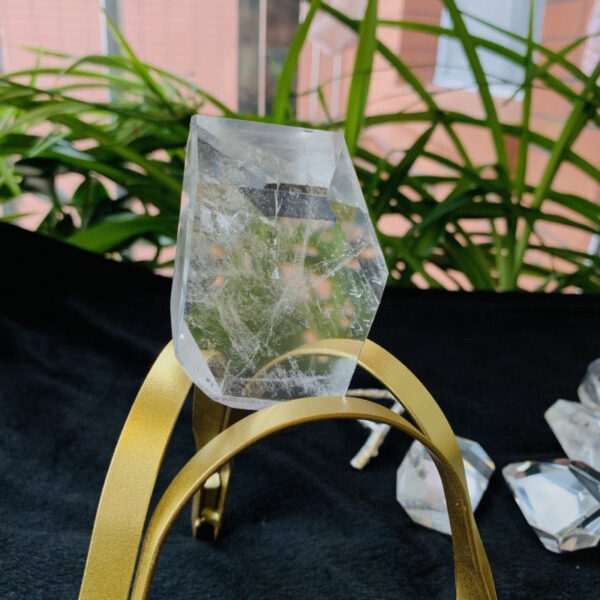 白水晶随型原石打磨大小颗粒把玩石天然水晶摆件 - 图片 3