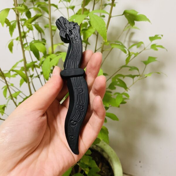 热销天然磨砂款黑曜石雕刻龙头水晶匕首摆件家居办公摆件 - 图片 2